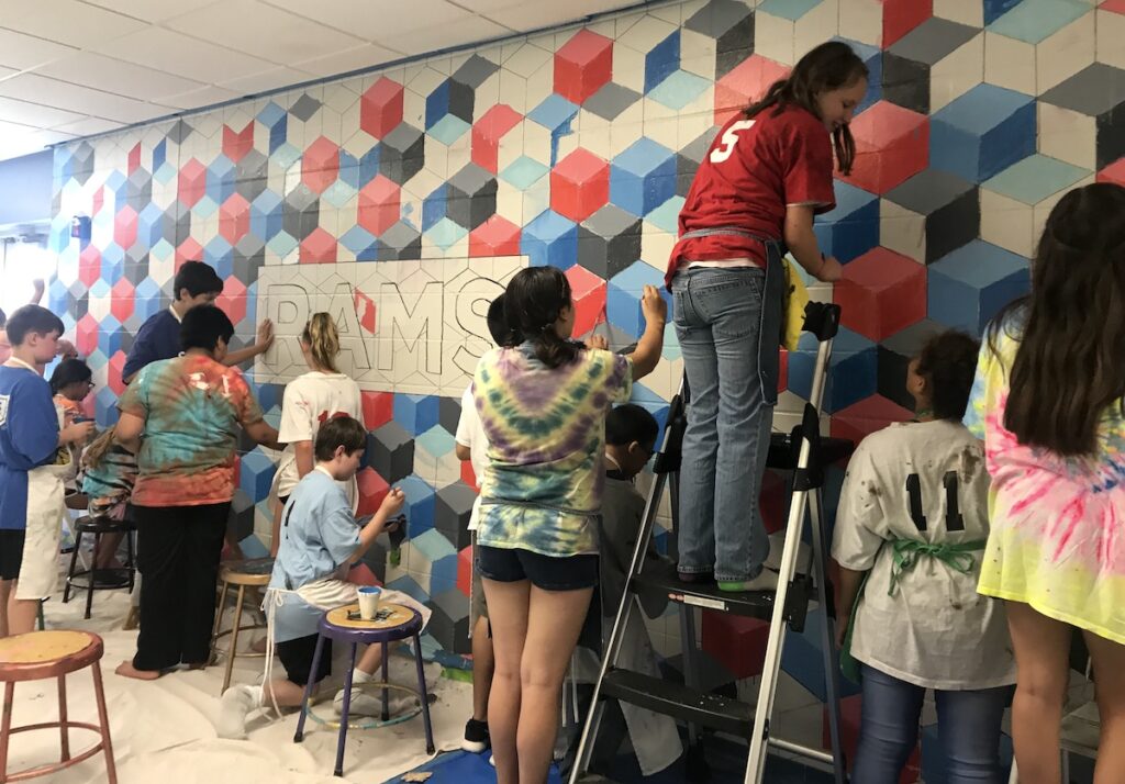 kids painting mural