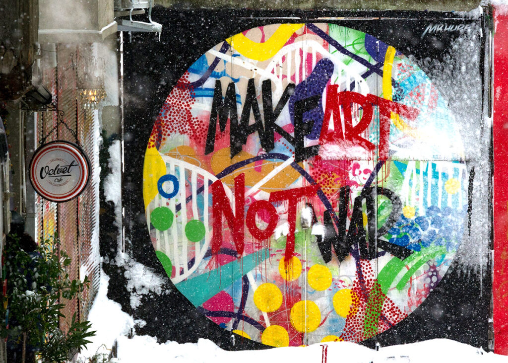 make art, not war graffiti